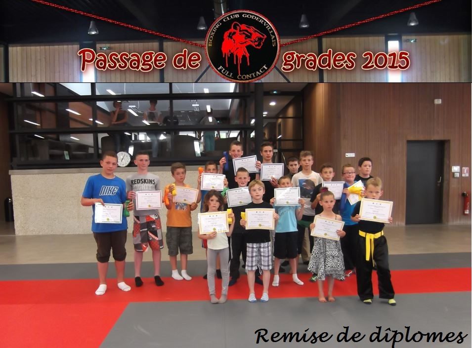 Passage de grades — remise des diplômes